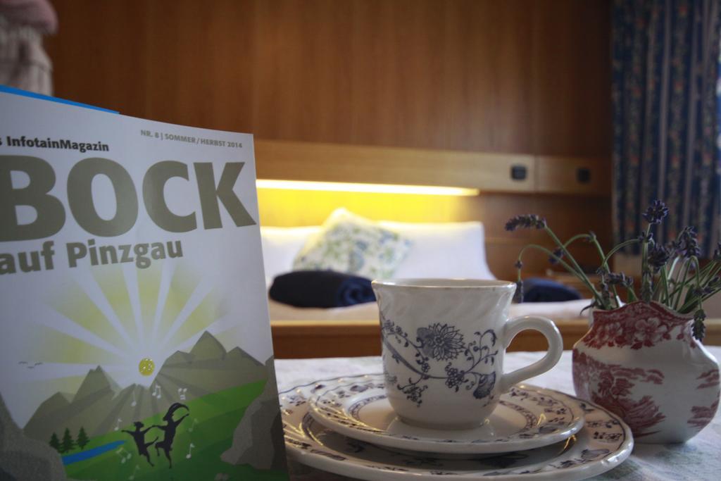 Neukirchen am Großvenediger Privatzimmer Kammerlander الغرفة الصورة